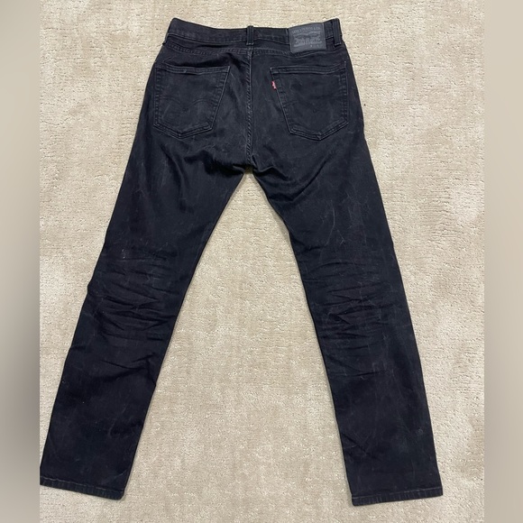 Levi’s Black (with distressed) 505 size 32 waist, 32 length. - Picture 2 of 4